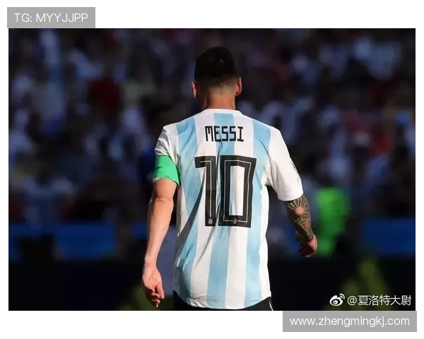 梅西的素描艺术之旅:从绿茵场到画布上的传奇瞬间 梅西的素描艺术之旅:从绿茵场到画布上的传奇瞬间